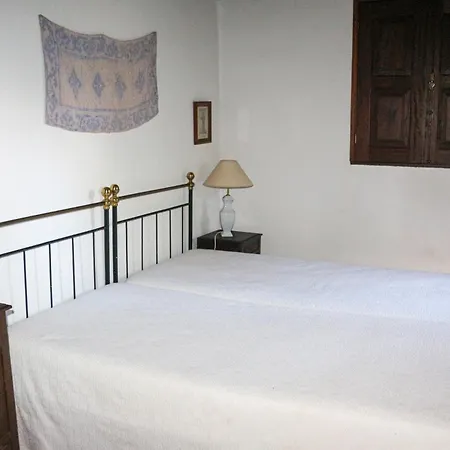 مزرعة للإقامة Bizarras كاسترو دير