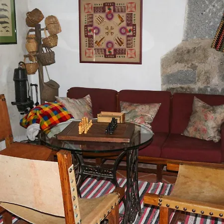 Bizarras مزرعة للإقامة كاسترو دير